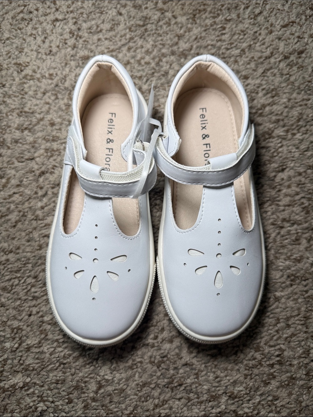 Felix & Flora Toddler Girl White Shoes Casual Sneakers Size 12